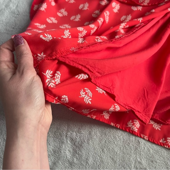 Dress Forum Ditsy Cottage Floral Print Cottagecore Wrap Dress Red White Small - Picture 12 of 15